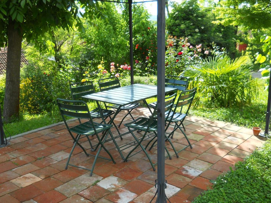 Diano dʼAlba Tenuta Calabiana الغرفة الصورة